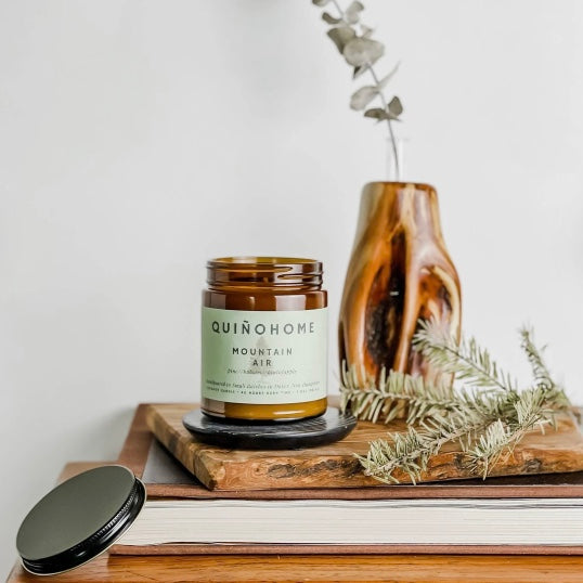 Quinohome Mountain Air 7 oz. Soy Candle in Amber Jar